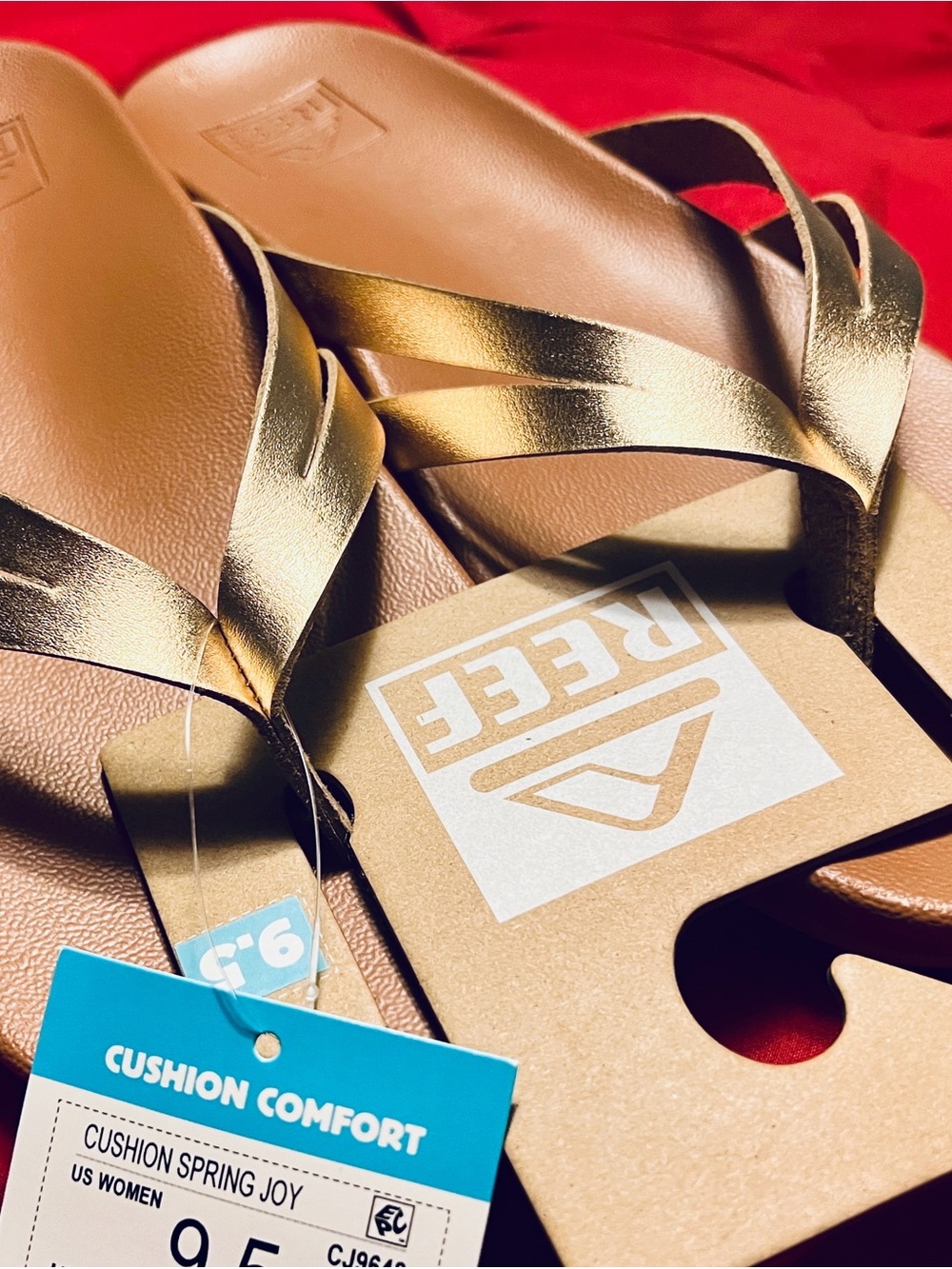 Reef Women’s Cushion Spring Joy Champagne Gold/Tan Strappy Flip Flop Sandals